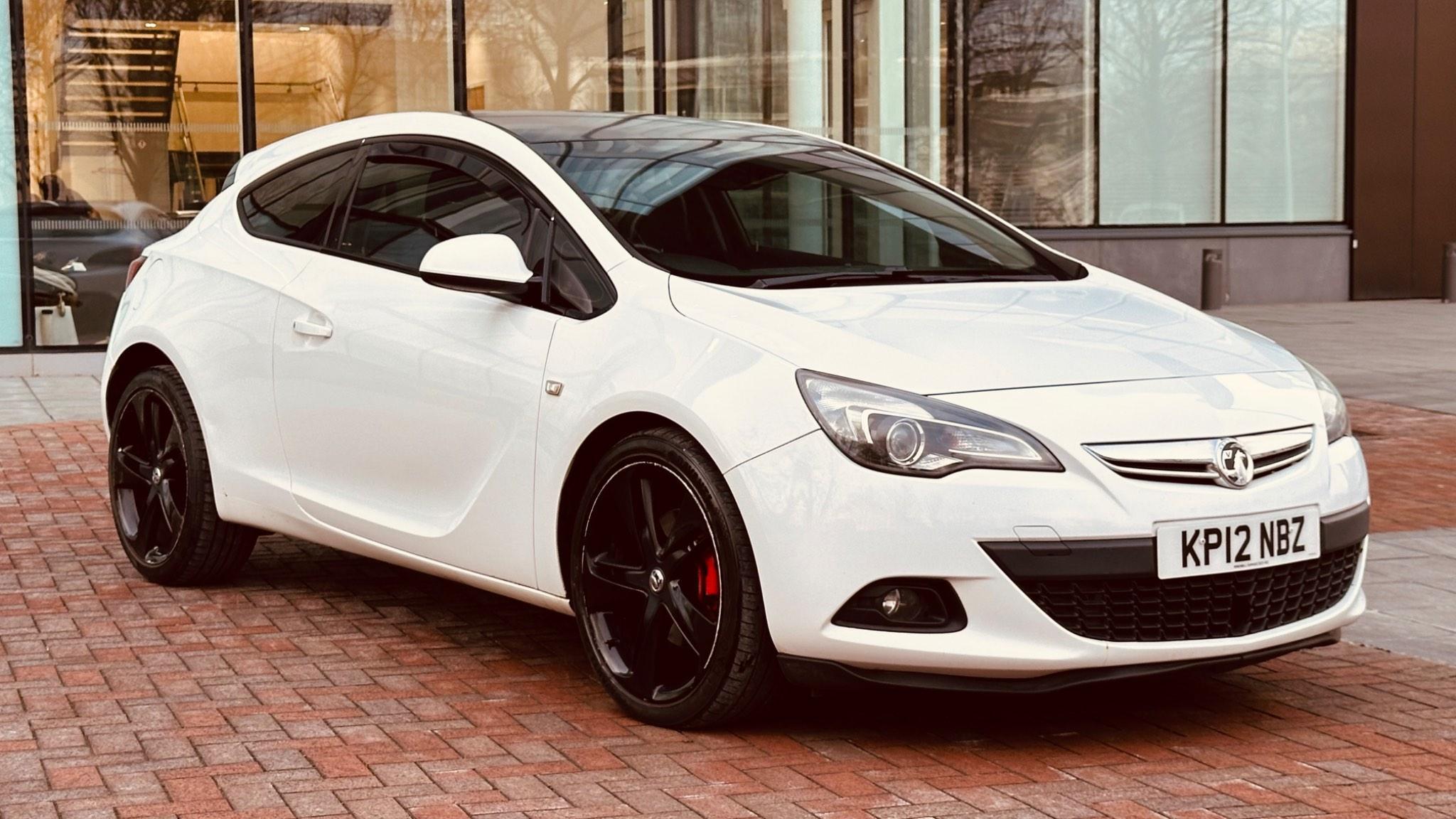 2012 Vauxhall Astra GTC