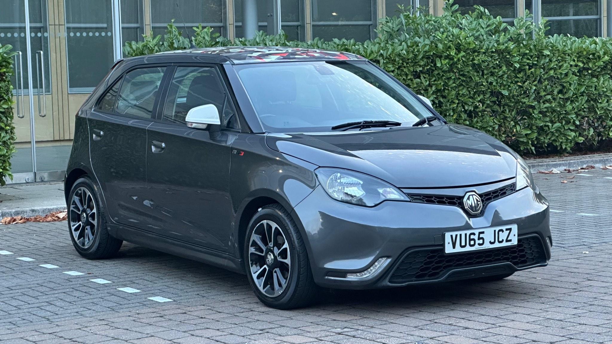 2015 MG MG3