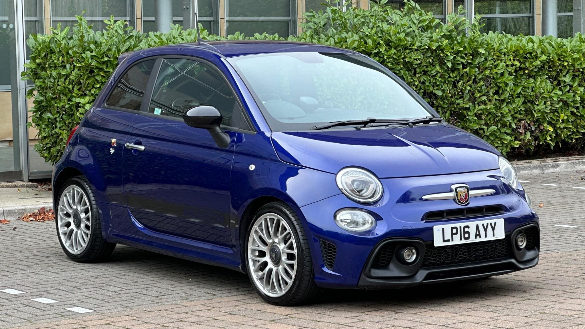 2016 Abarth 595